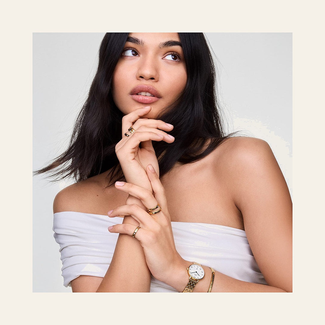 Daniel Wellington Petite Roman Numerals Date