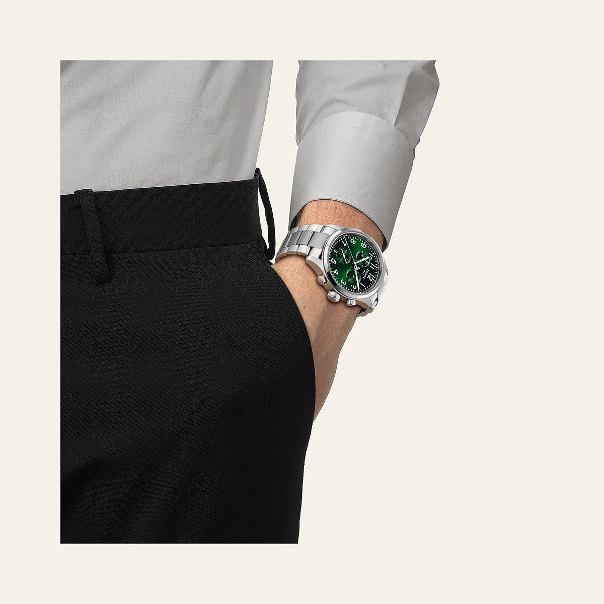 Tissot Chrono L 42mm — pamja 3 | Shkreli Watches