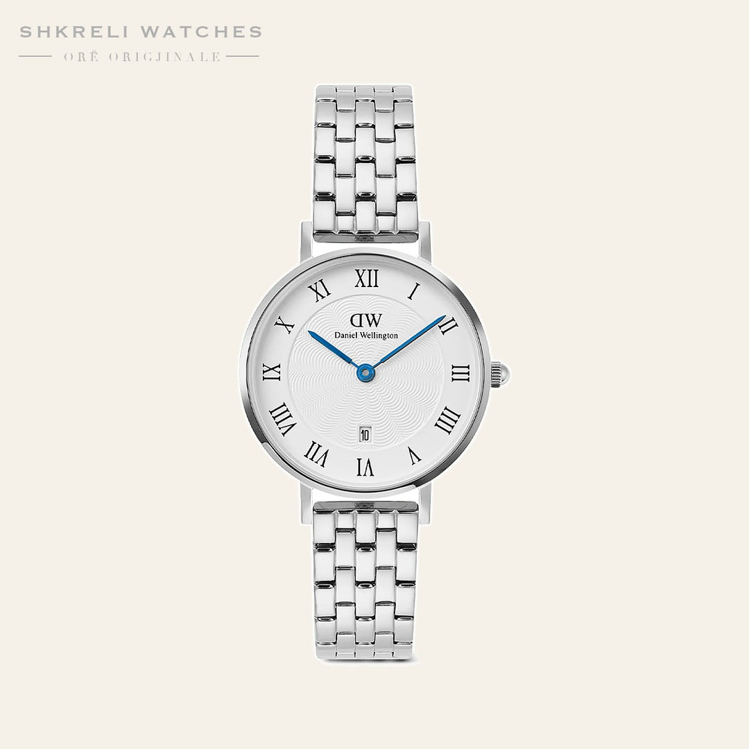 Daniel Wellington Petite Roman Numerals Date