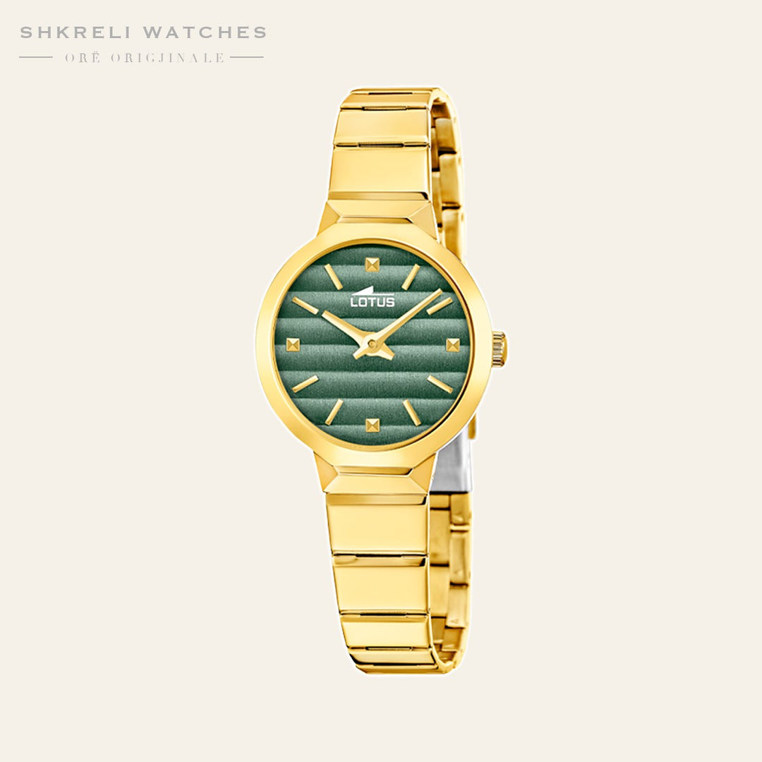 Lotus Classic / Old money